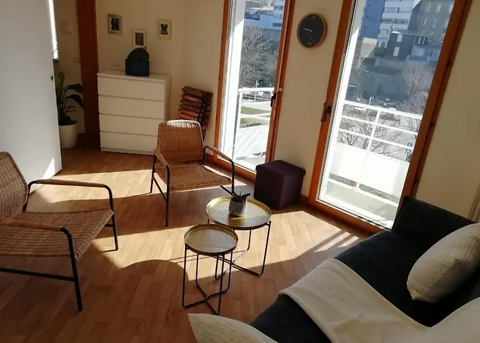 De Charme -proche Du Jardin Dior * Granville